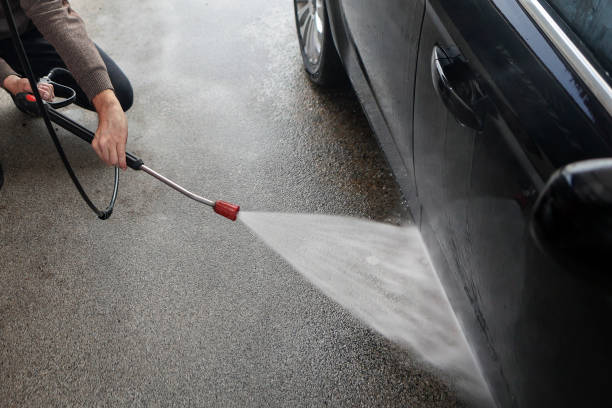 Best Commercial Pressure Washing  in Meridian Village, CO